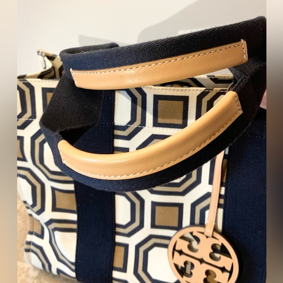 TORY BURCH Canvas and Leather Tote Bag Leather Logo Bag Charm EUC - Picture 3 of 16